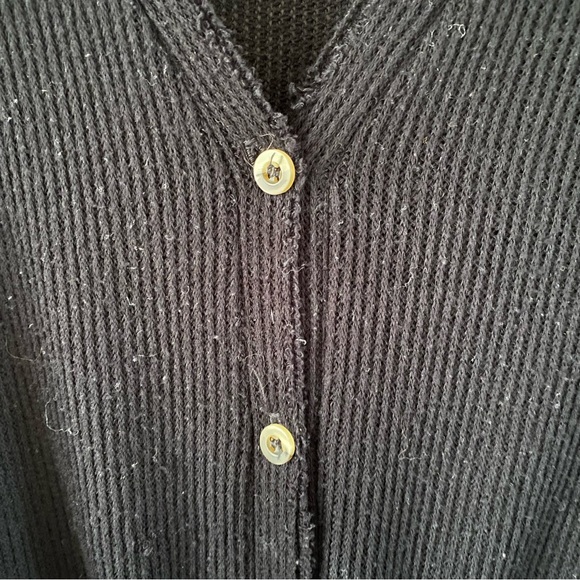 Slouchy Black Button Up - Picture 4 of 6